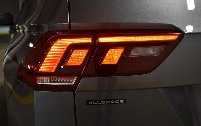 Volkswagen Tiguan Allspace cena 179900 przebieg: 5, rok produkcji 2024 z Orzesze małe 254